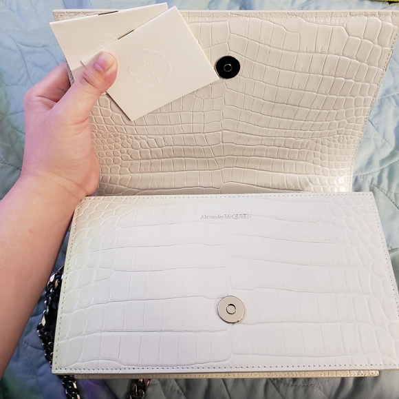 🚫SOLD🚫 Alexander McQueen Spider Jewelled Satchel💖 - Picture 11 of 16